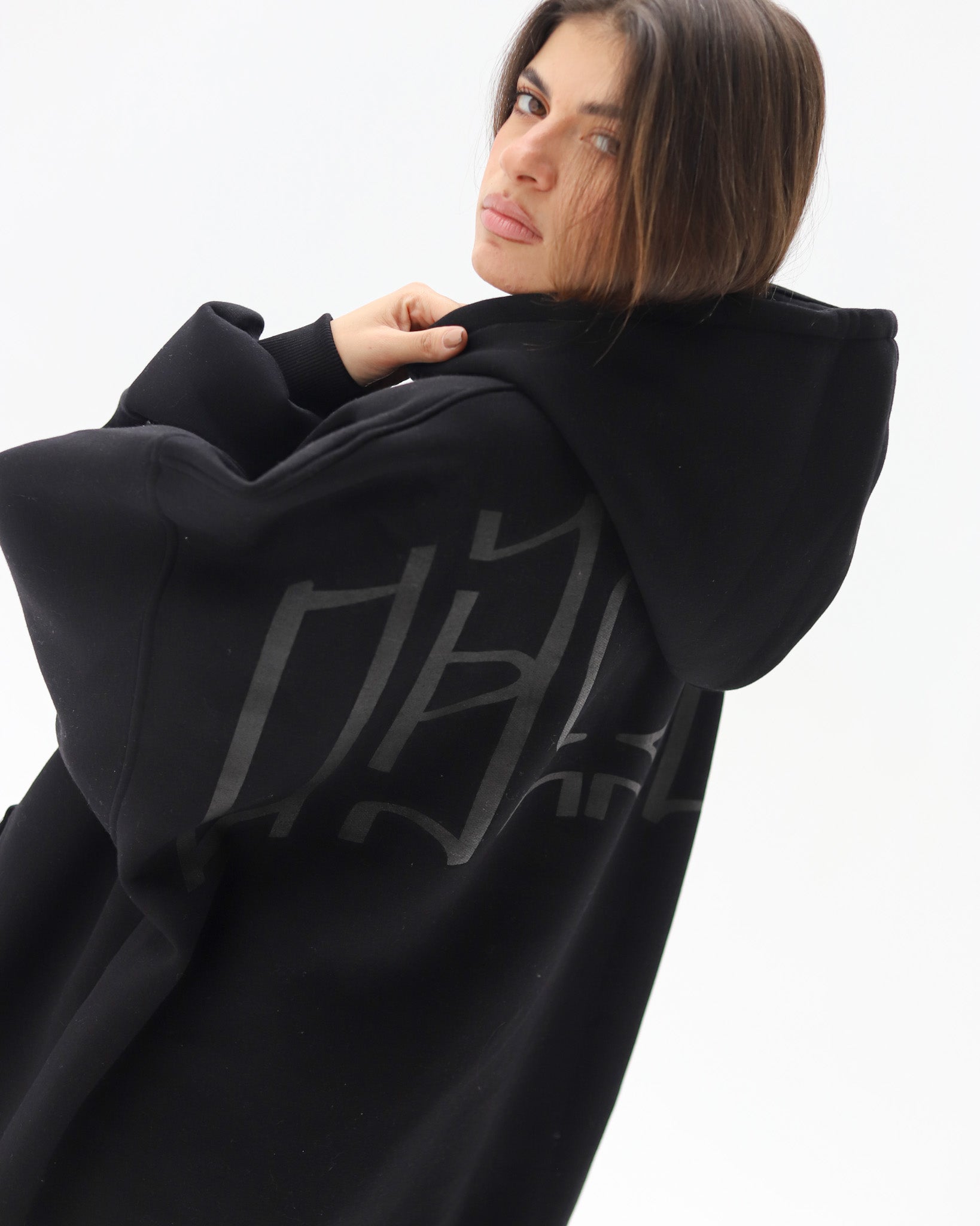 CLASSIC WINTER HOODIE